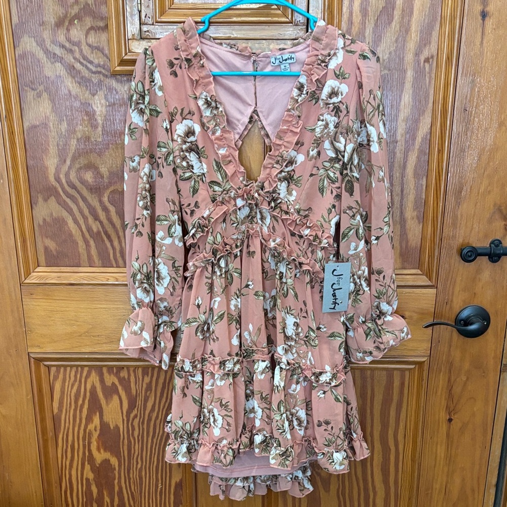 J for Justify Pink Floral open back Ruffle Dress size medium